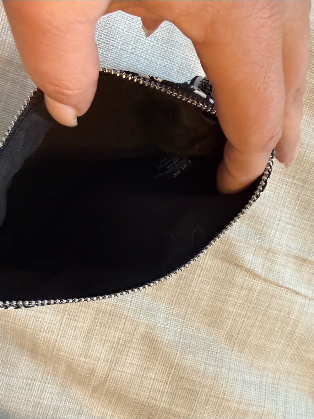 Dior Black and White Toiletry Pouch with Signature Stripe - Picture 4 of 4